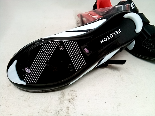 Peloton Cycling Shoes w/ Cleats Black PL-SH-B-40  US Men's Size 7, Women's Size