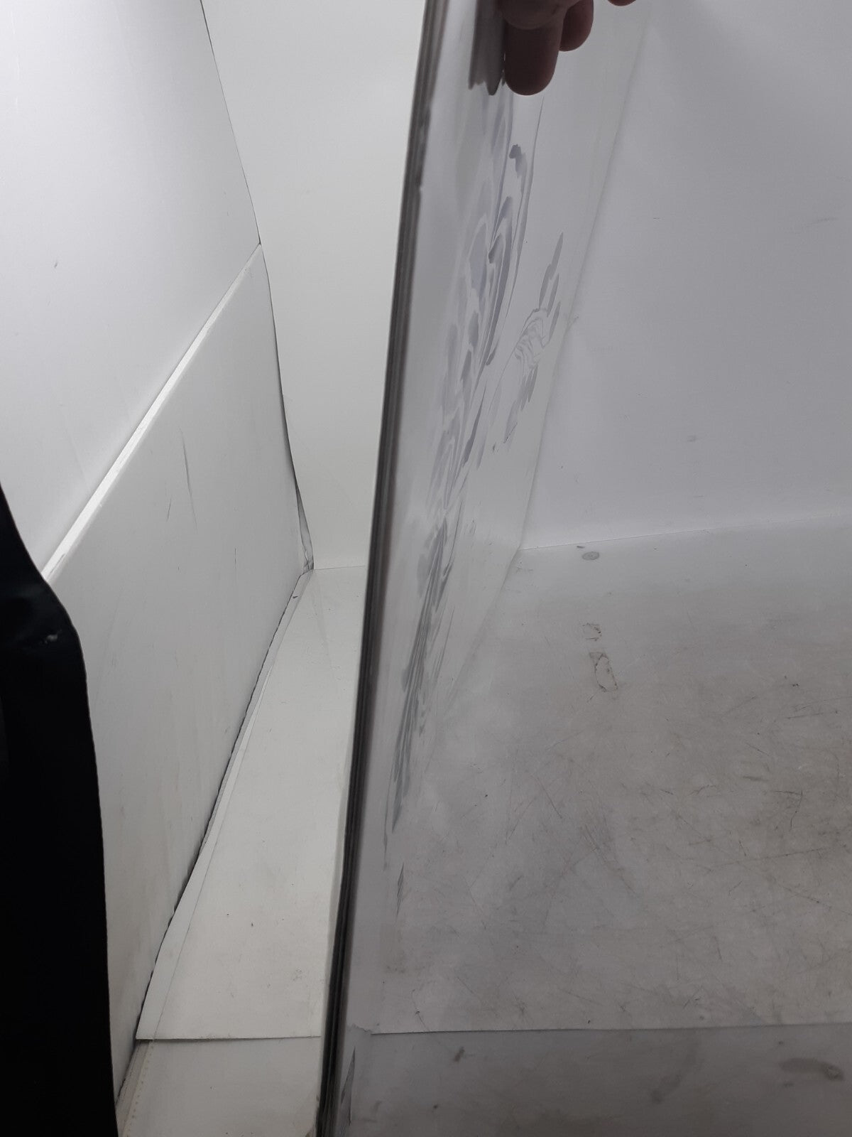 Minimalist Botanical Wall Art Print – Navy Blue Abstract Leaves & Berries