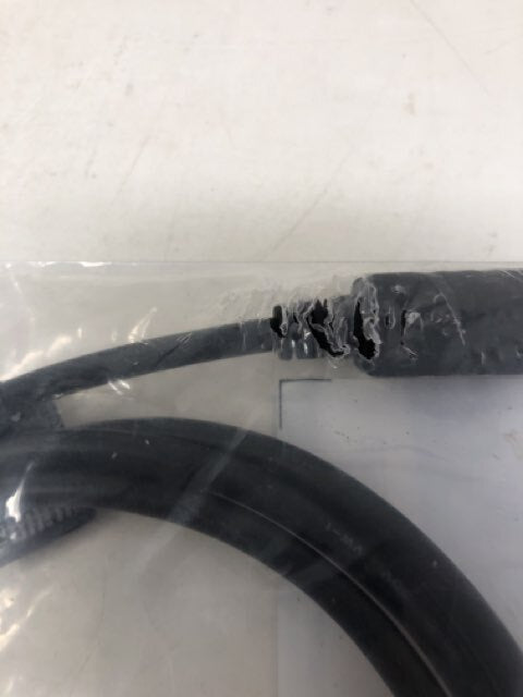 V7 Seven Video Display Port Male Adapter Cable Cord Black