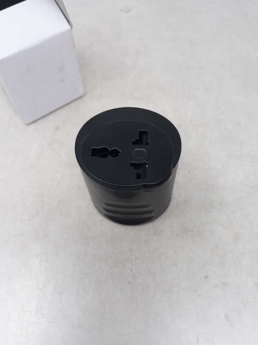 APCO Universal Travel Power Adapter, Converter