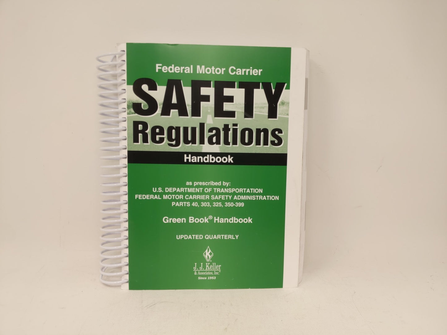 Federal Motor Carrier Safety Regulations Handbook, English Nov 2023 Spiral Bound