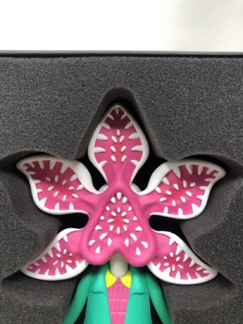 Iam8bit Netflix Elegorgon by Chogrin Stranger Things Limited Edition