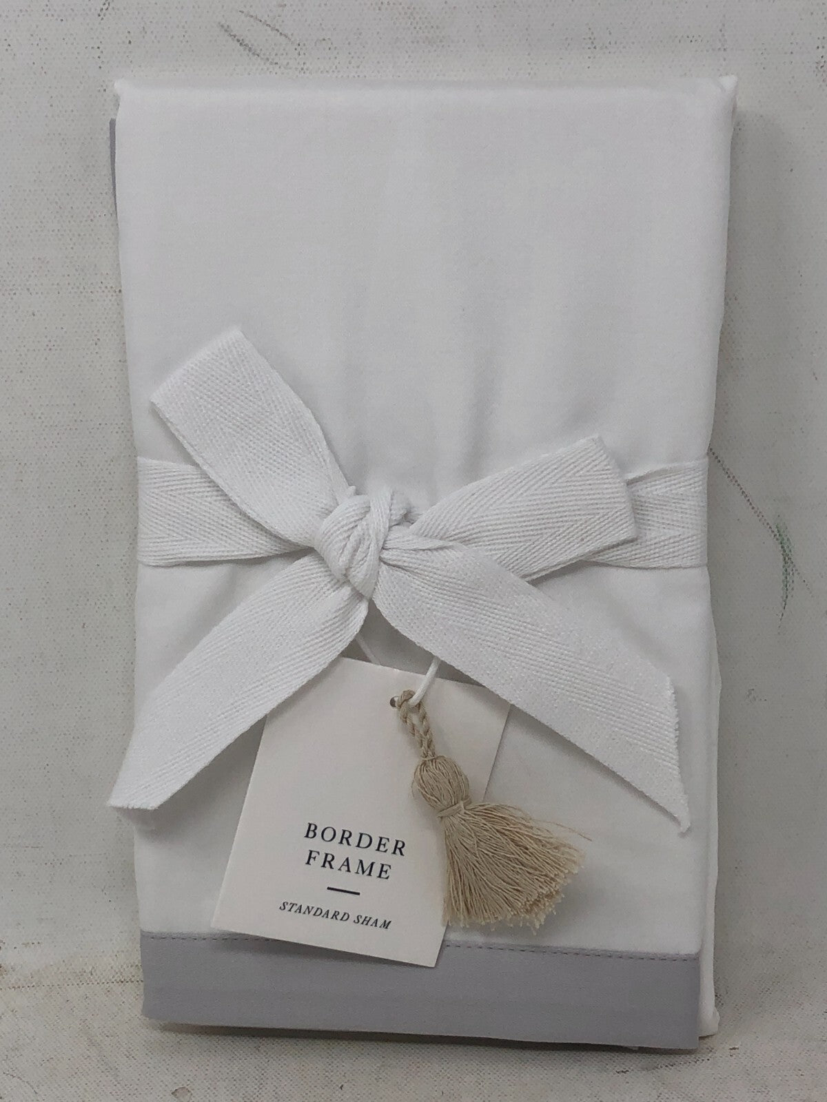 Serena & Lily Border Frame Sham ~ 1-Pack Sham Pillowcase, Standard Size, Gray
