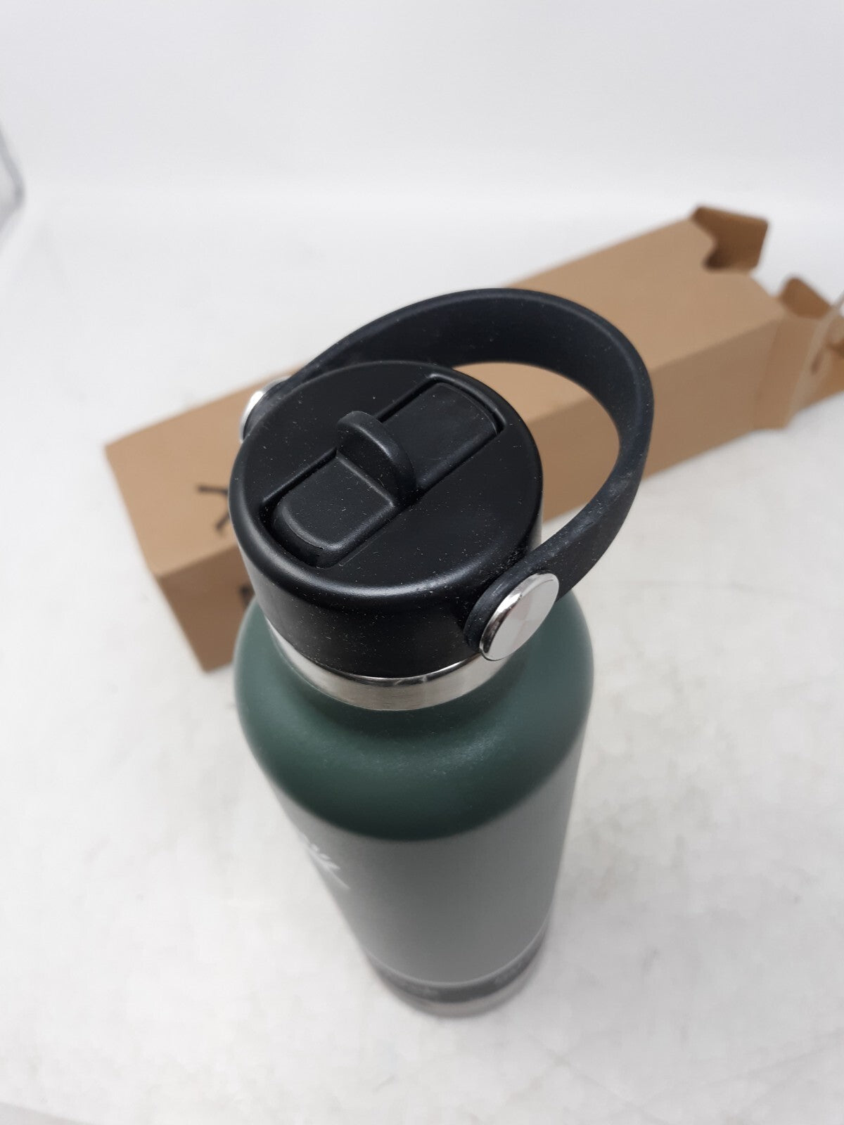 Hydro Flask 24 oz Standard Mouth Bottle with Flex Straw Cap - FIR