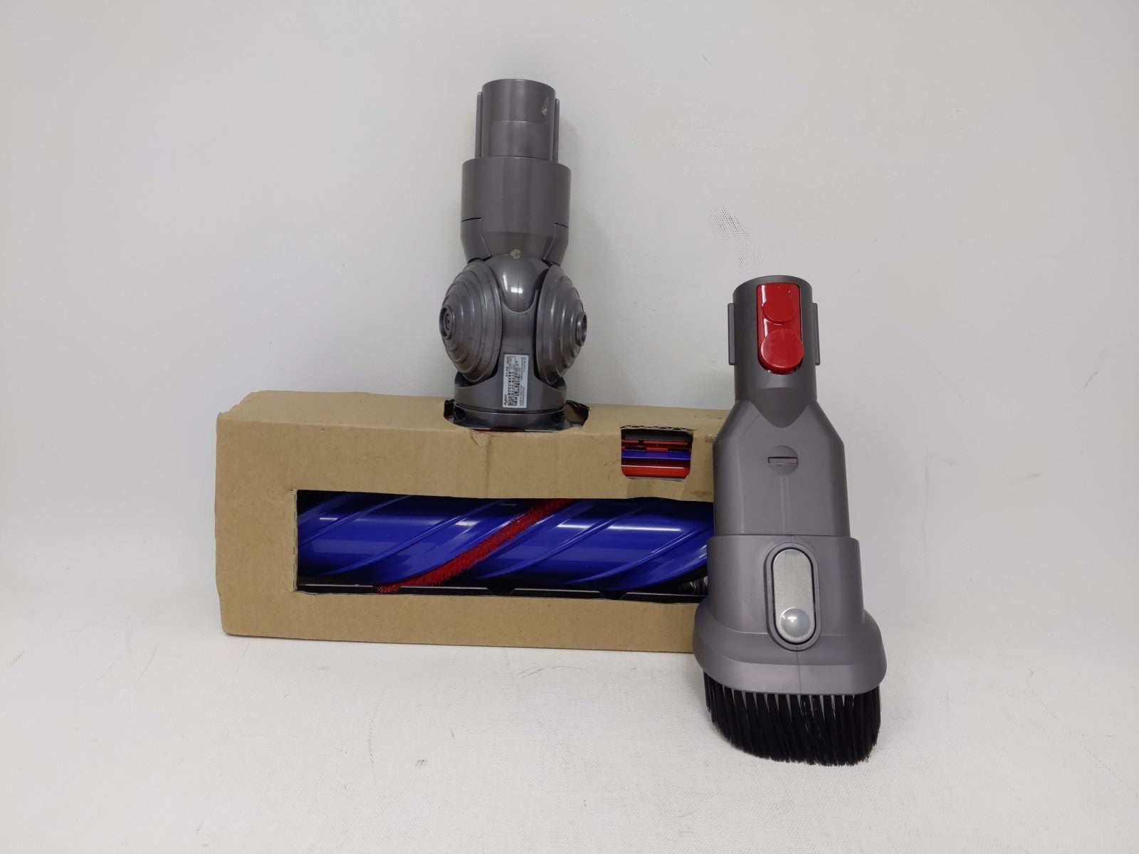 Dyson Vacuum cleaner head Hair Removal Vanes PN#388388 For V7/V8/V10/V11 + Brush