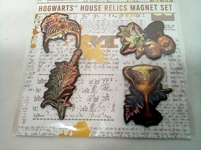 Harry Potter home relics magnet set Hogwarts