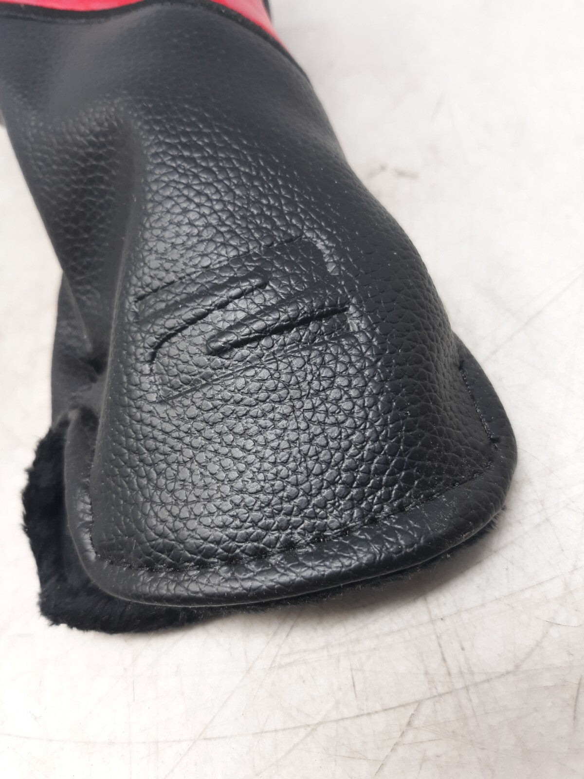 TaylorMade Golf STEALTH 2 Head Cover - Red