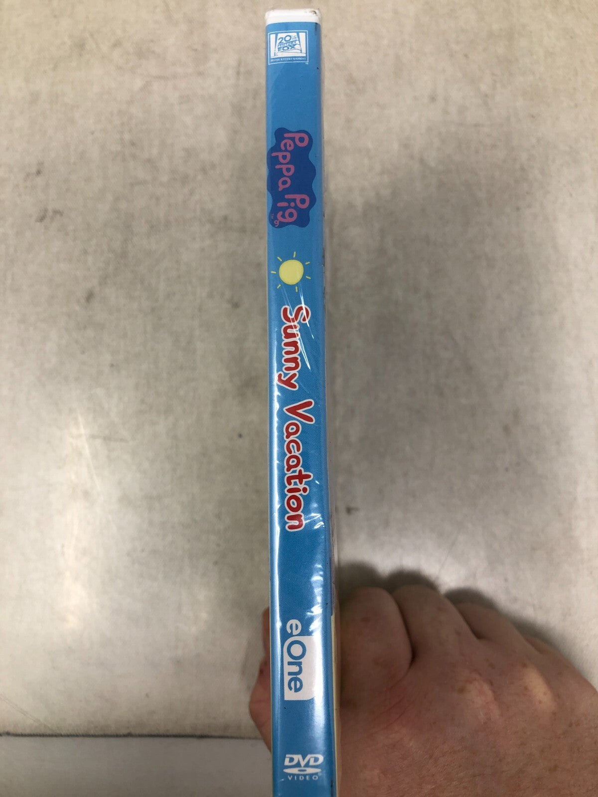 Peppa Pig: Sunny Vacation (DVD)
