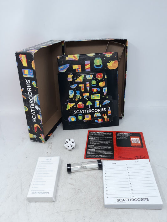 Hasbro Gaming Scattergories Classic Game, Party Game for Adults and Teens