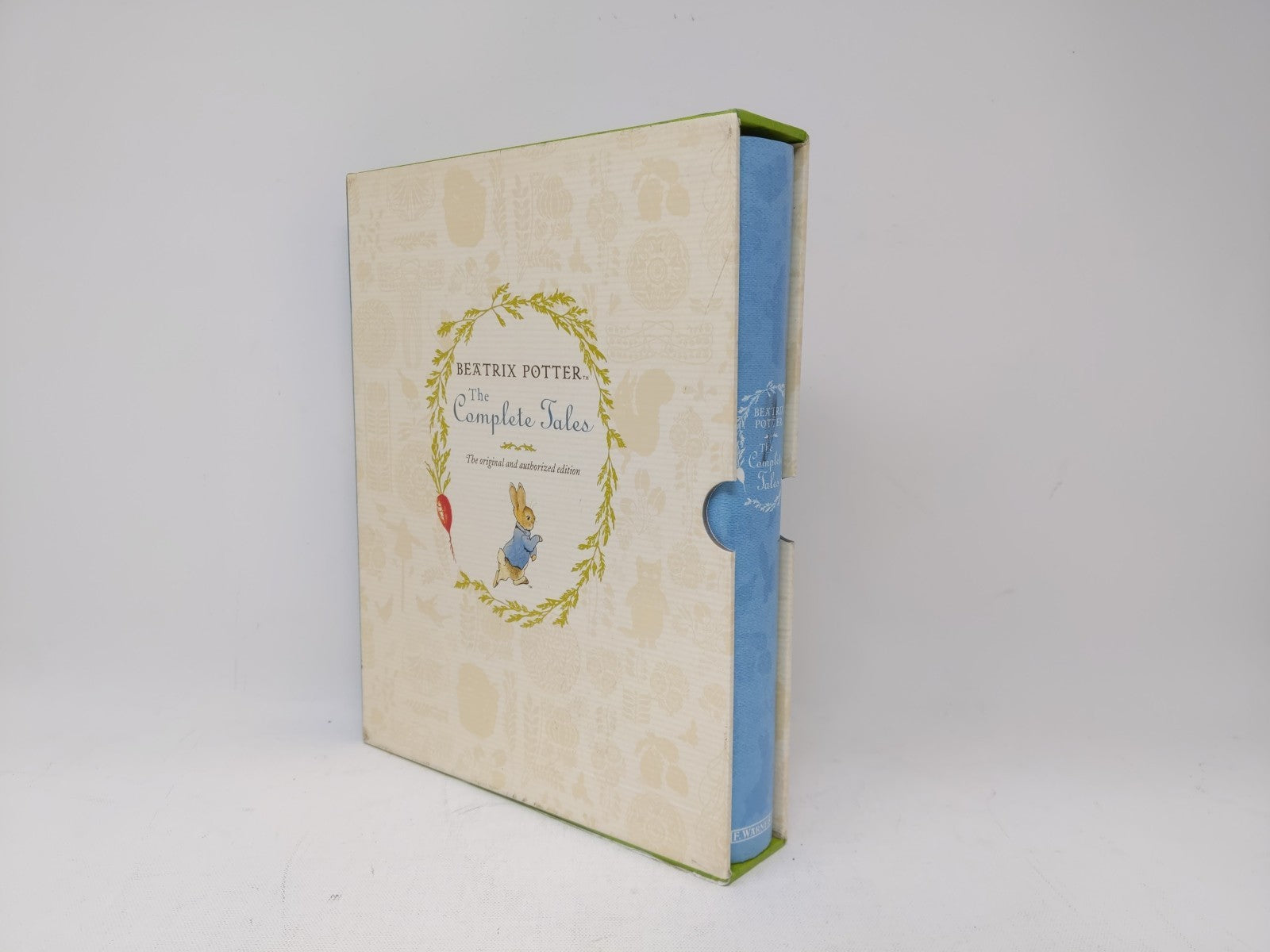 Beatrix Potter the Complete Tales HC Slipcase Illustrated Peter Rabbit Pictures