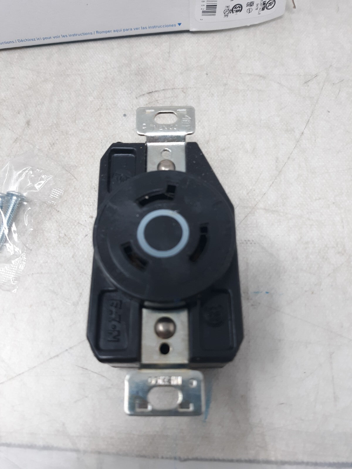 Eaton Arrow Hart Turn Locking Receptacle Lock Outlet L7-20R 20A 277V AHCL720R