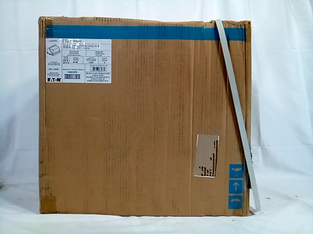 EATON - Box Of 4 Lumark Lights