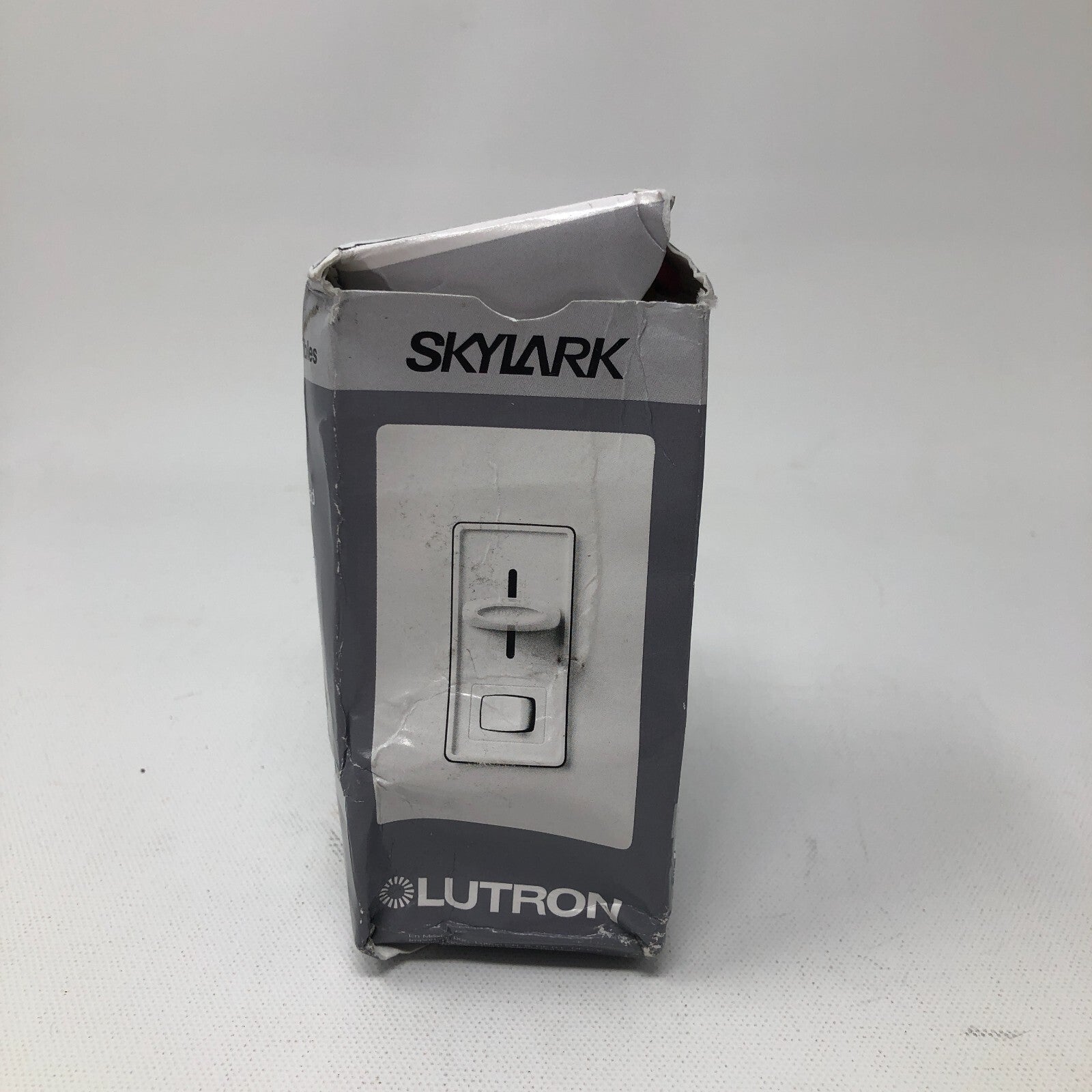 Lutron SkyLark Single Pole Preset Dimmer: SF-10P-IV