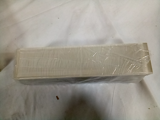 Crystal True Beige 2x8 Polished Tile 4Pks of 9 Clear -CRYSTRBGP2X8