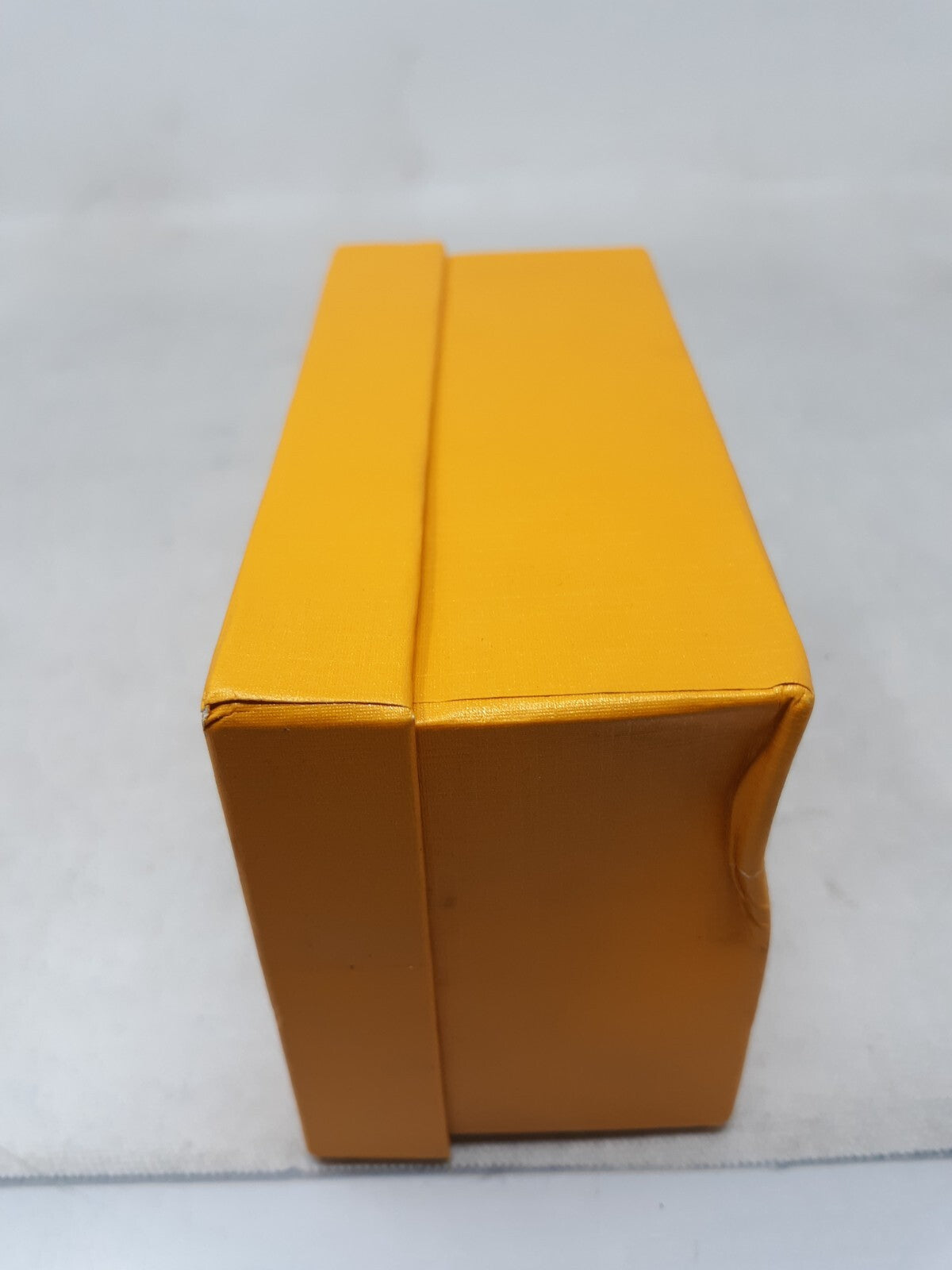 Gold Silver Tone Metal Desktop Business Card Holder THAILAND Cityscape Souvenir