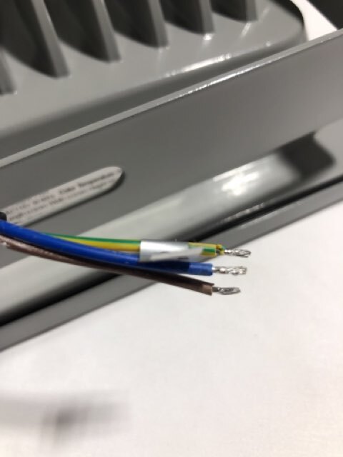 LONDE Lighting LED Floodlight 40-D4NPT300W110V