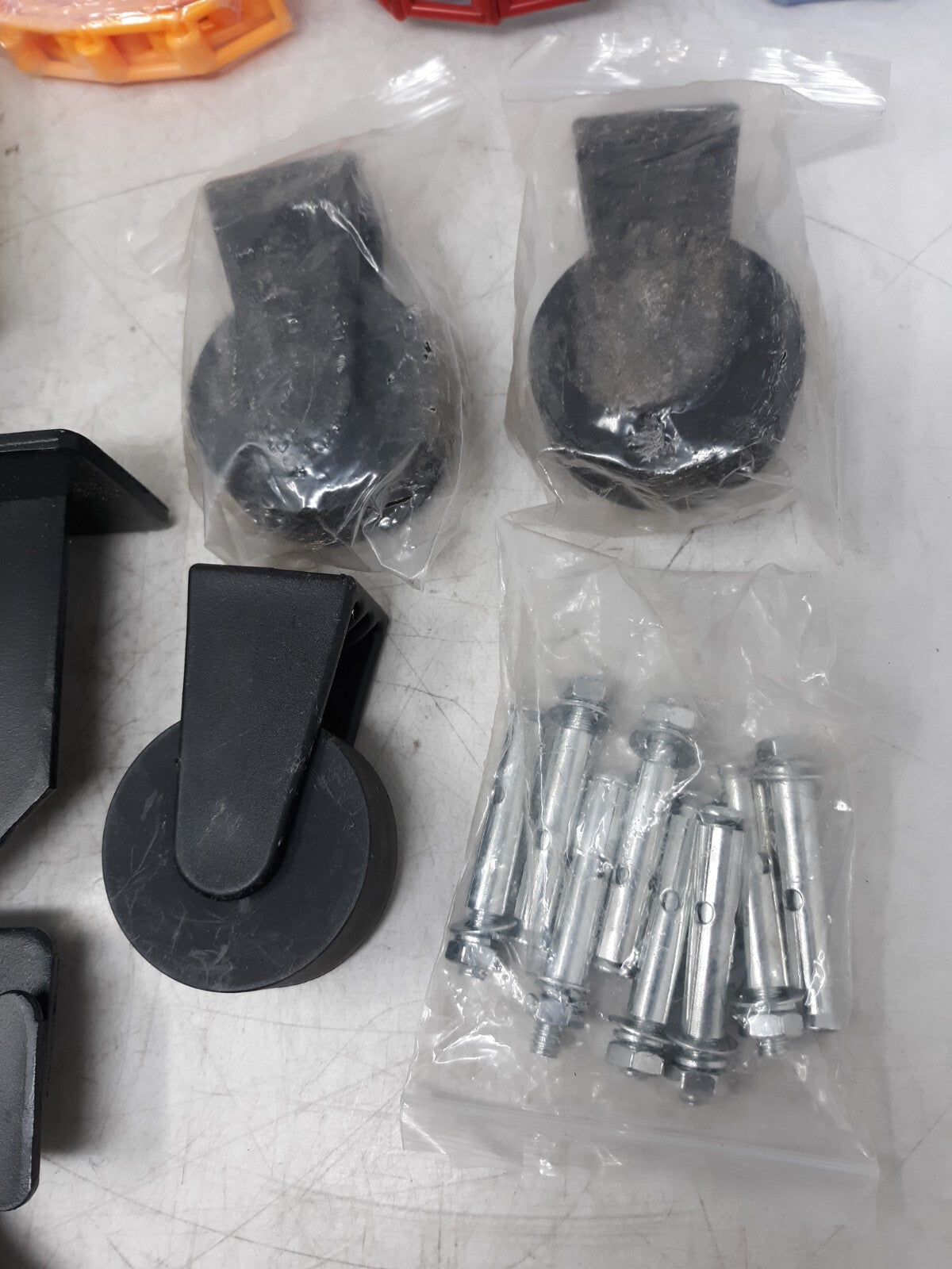 Goshoot 3-Roller Photography Backdrop Support Wall Mount – Manual Pull Down Syst