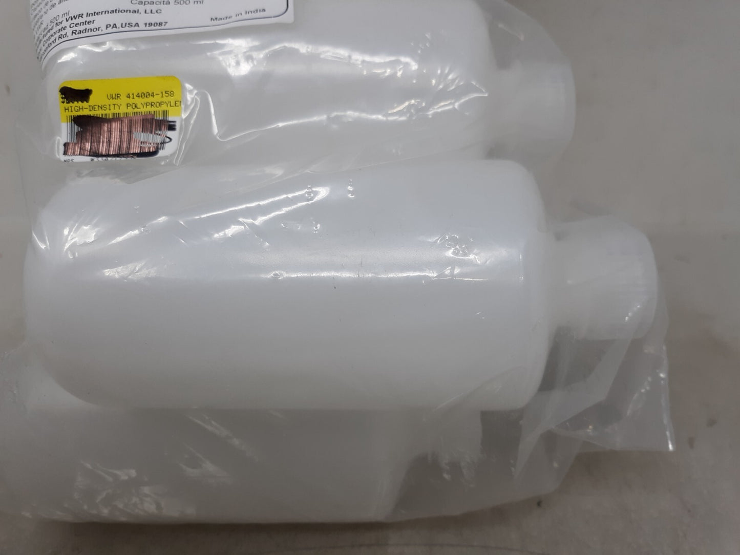 Pack of 12 VWR High-Density Polyethylene Narrow Mouth Bottle 500ml 414004-158