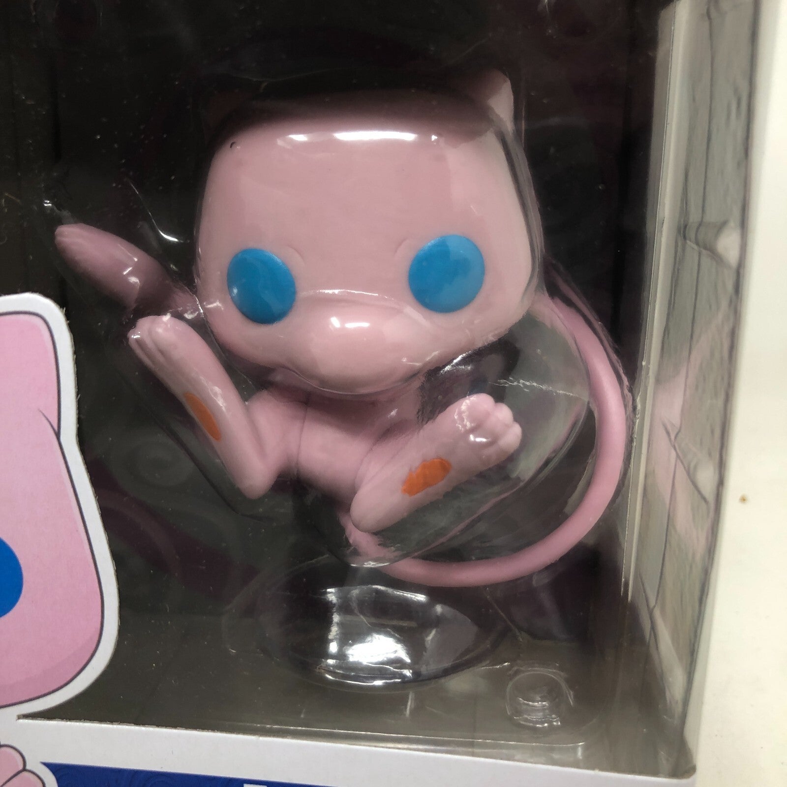 Funko Pop! Pokemon Mew Vinyl Figure #643