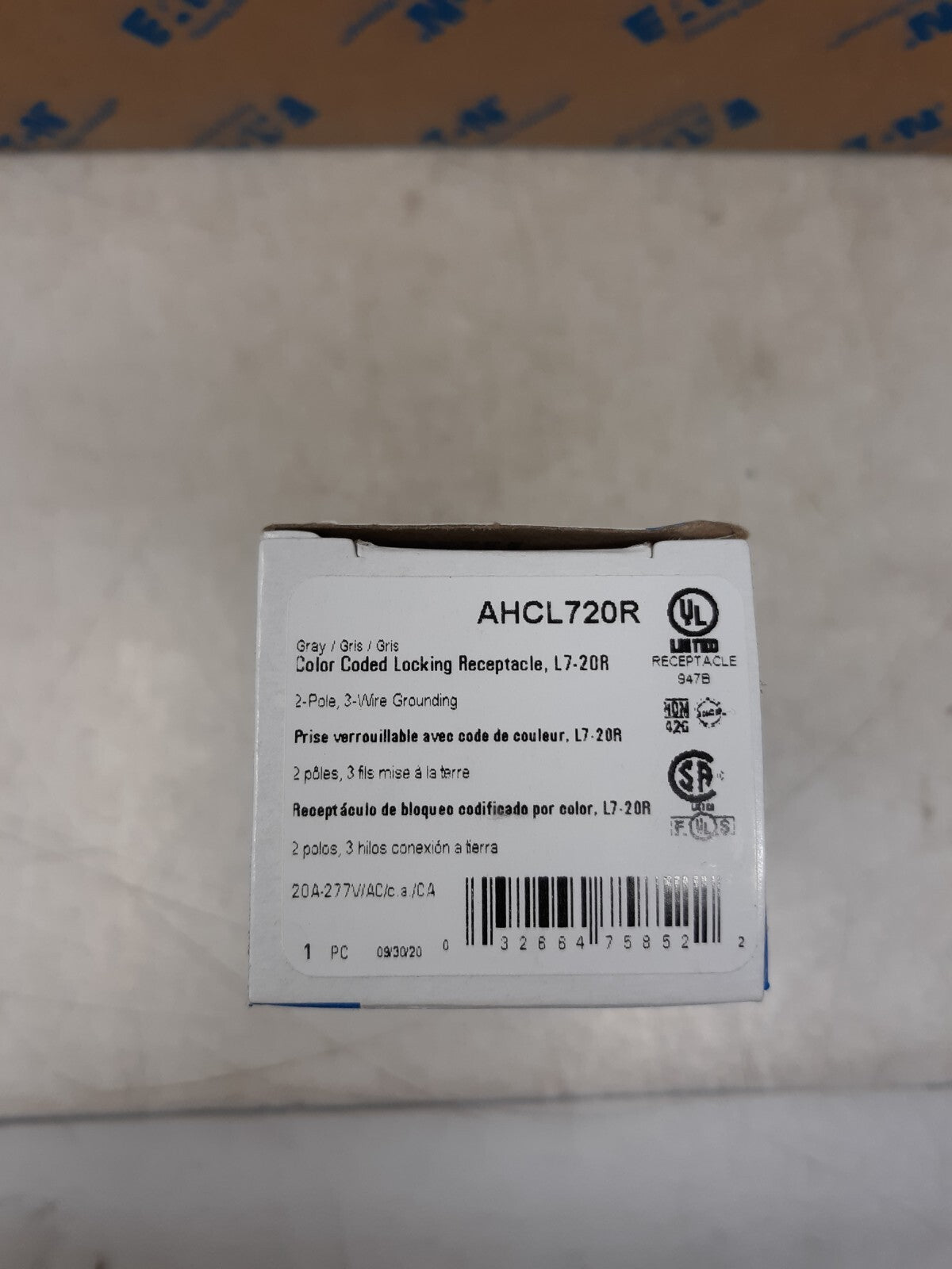 Lot of 10 Eaton Arrow Hart Turn Locking Receptacle Lock Outlet AHCL720R