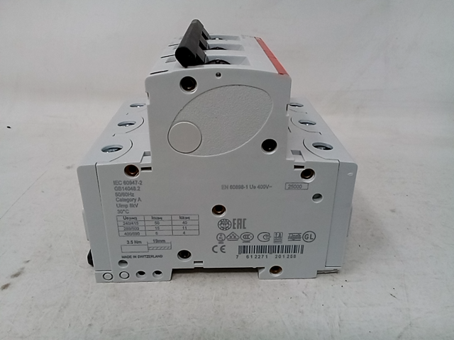 Disjoncteur S803S KA (4.5Modules) 2CCS863001R0321 ABB 742366