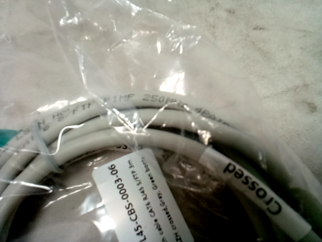 Patch Cat6 Ethernet cable 811-L45-CBS-003-06 3m - LSZH crossed, Gray, Green boot