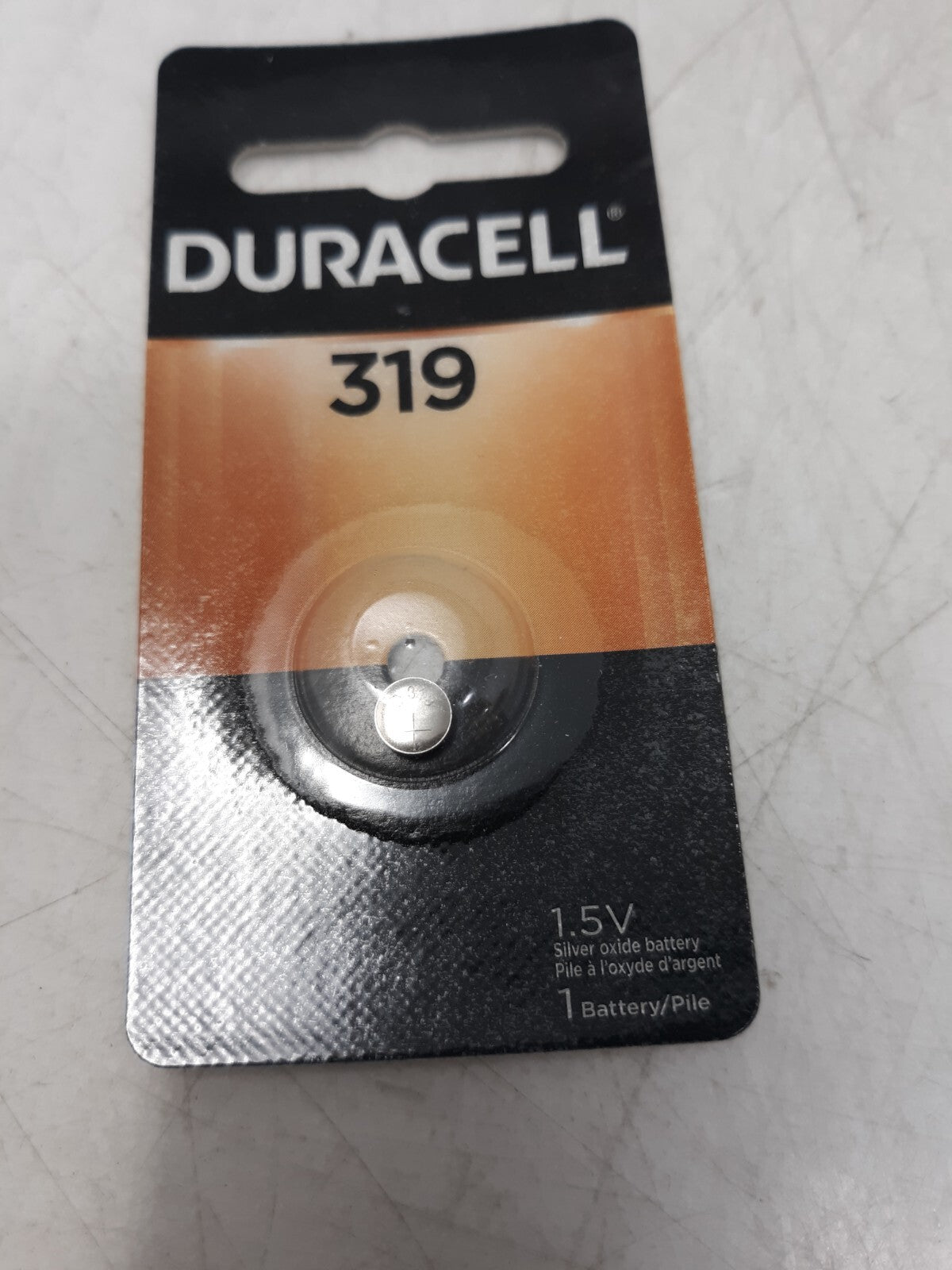 Duracell 319 D319B 1.5V Silver Oxide Watch Battery SR527W SR64 Lot of 6