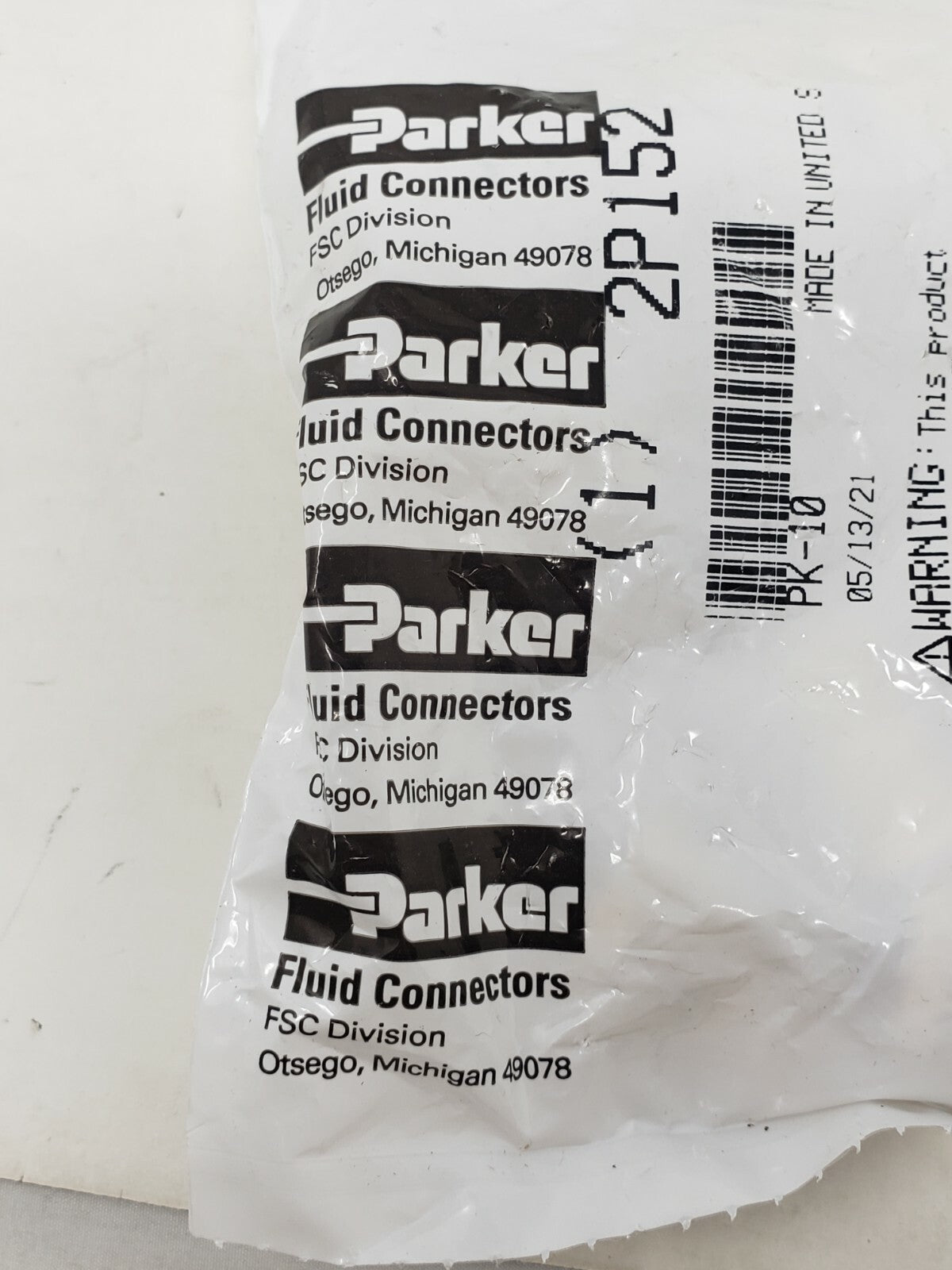 LOT OF 4-Parker Fluid Connectors-2P152-Pk-10