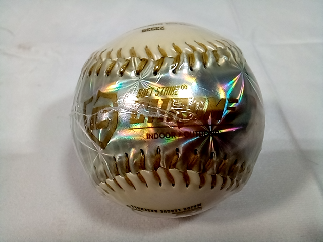 Franklin Sports MLB Soft Strike Metallic Tee Ball Baseball Good/Silver