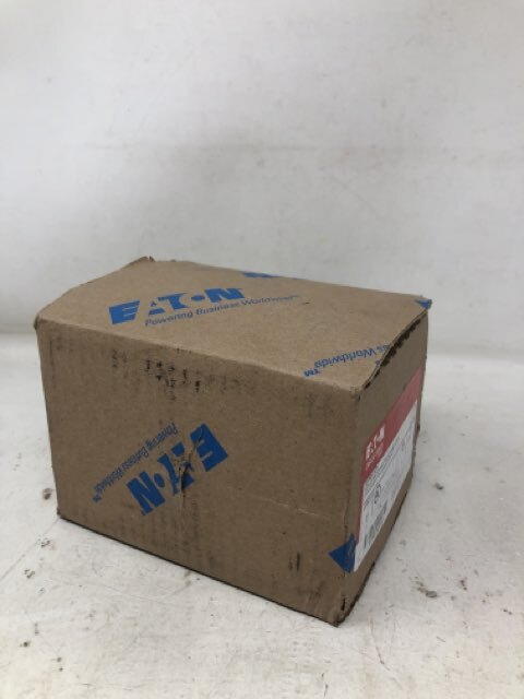 Eaton EABT26 Conduit Outlet Box with cover 3/4"