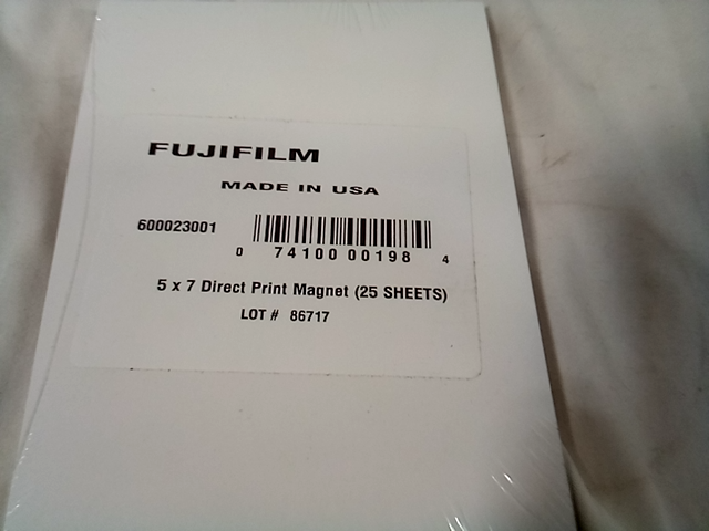 FUJIFILM - 600023001 - 5x7 Direct Print Magnet 25 sheets