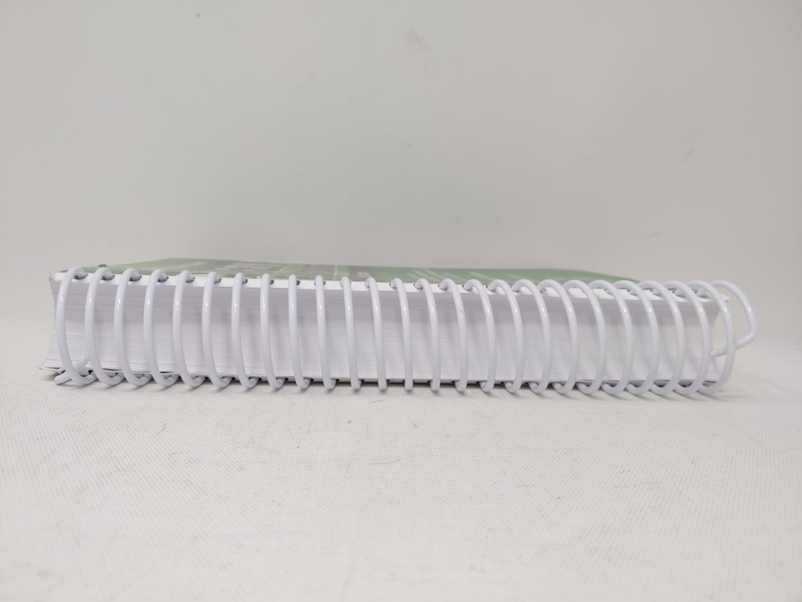 Federal Motor Carrier Safety Regulations Handbook, English Nov 2023 Spiral Bound