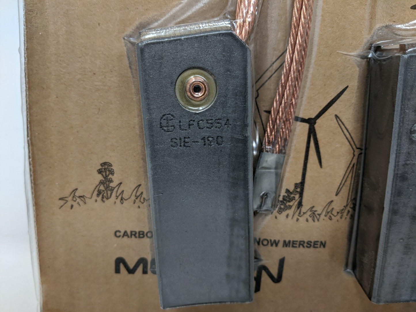 LOT OF 6 Mersen Carbon Brush CG626