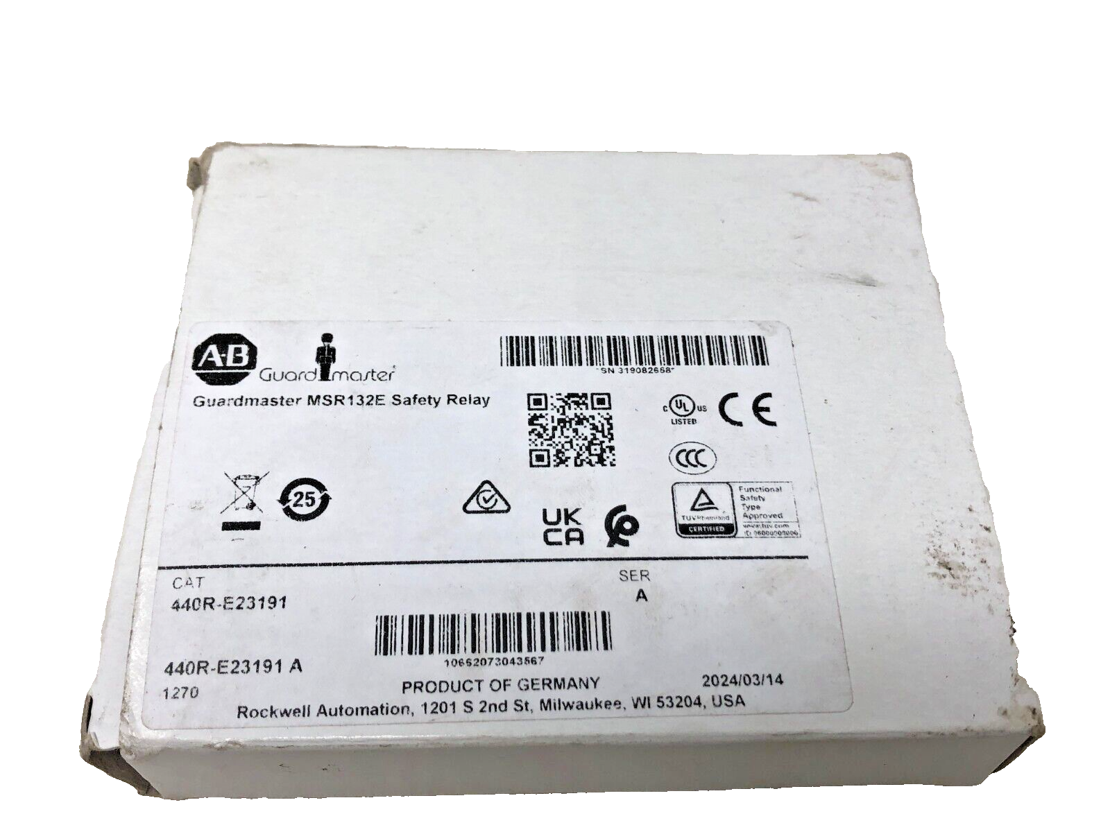 Allen Bradley Guard Master Safety Relay MSR132E CAT 440R-E23191 Series A
