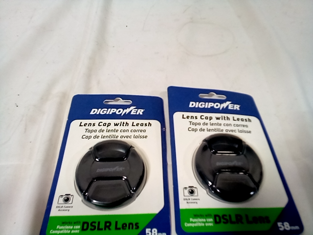 Lot of 2 Digipower DSLR Lens Cap for 58mm DSLR Lens