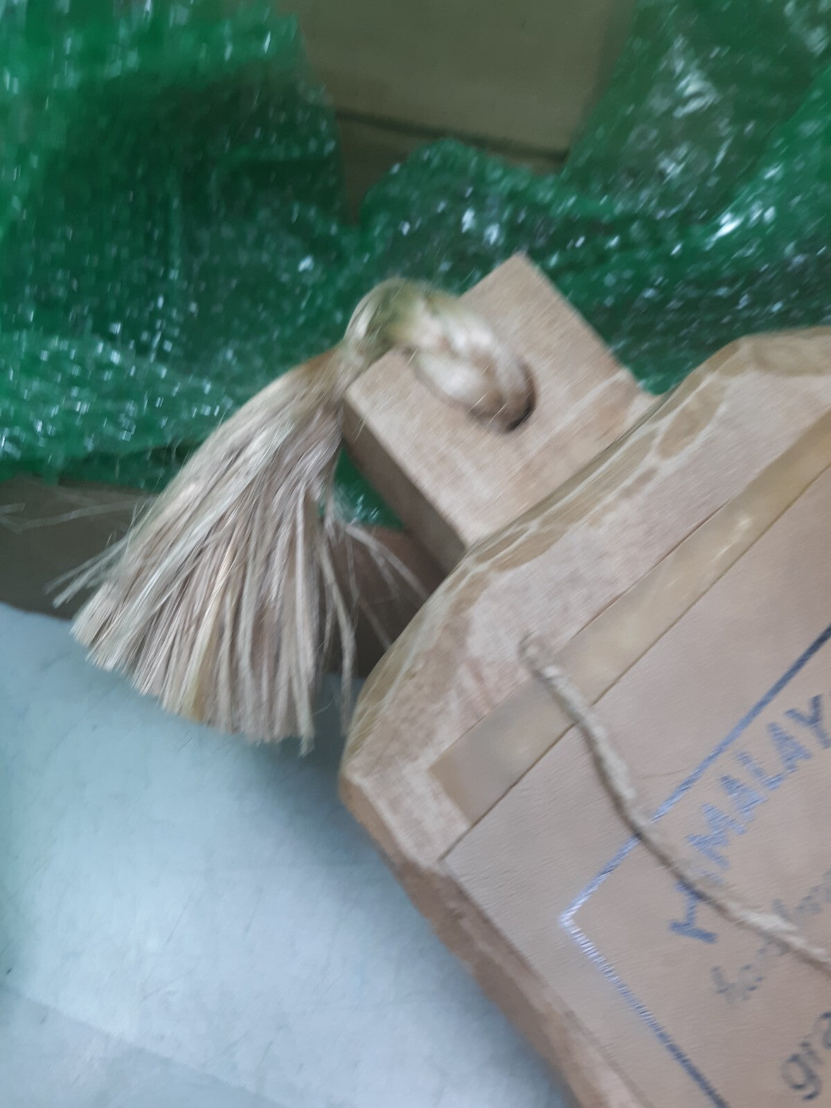 Himalayan Trading Post Handmade Driftwood Candle 44oz Grapefruit Pine