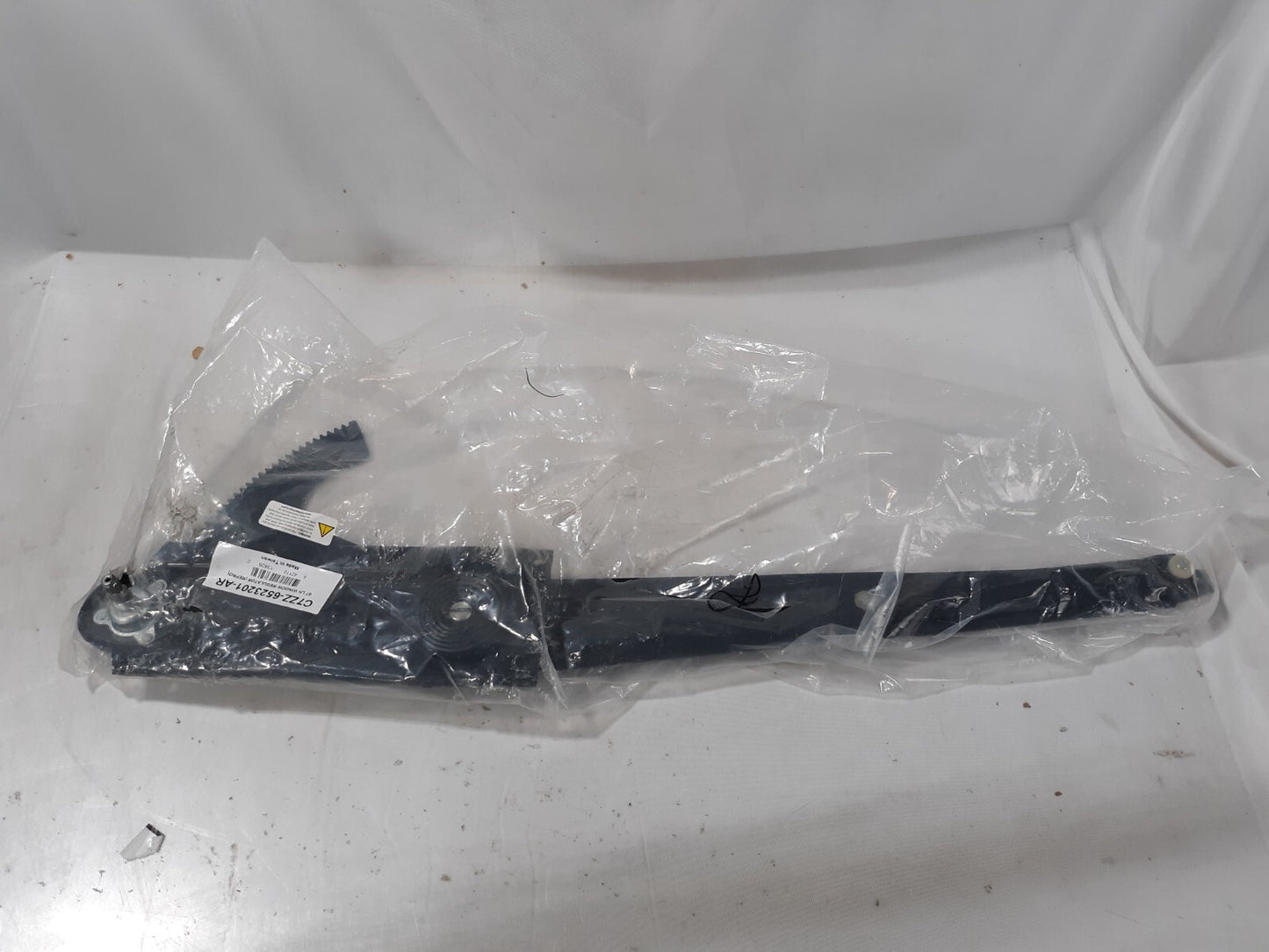 C7ZZ-6523201-AR 1967 Mustang Left Hand Window Regulator Reproduction