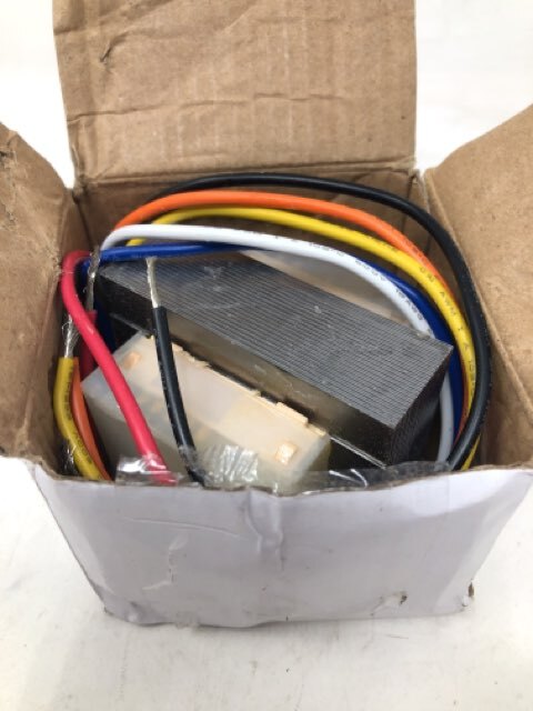 TRADEPRO - TP-40VA - 120-208-240/24V 40VA Transformer