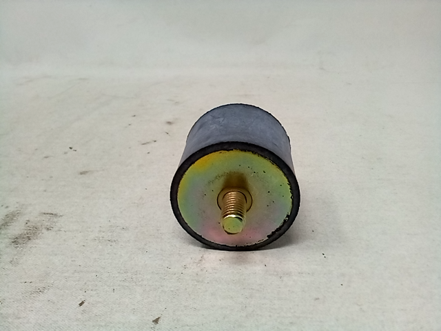 GN351.1-51-41-3/8-55 Rubber Isolater Scag wheel