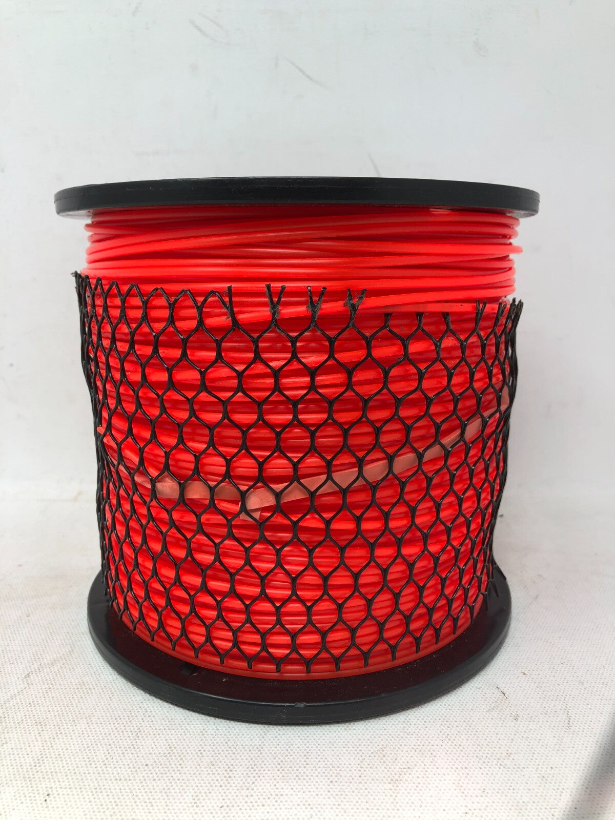 Echo Lawn Edge Trimmer Line ~ 1 Spool, 846' of Line, Round, 0.095"