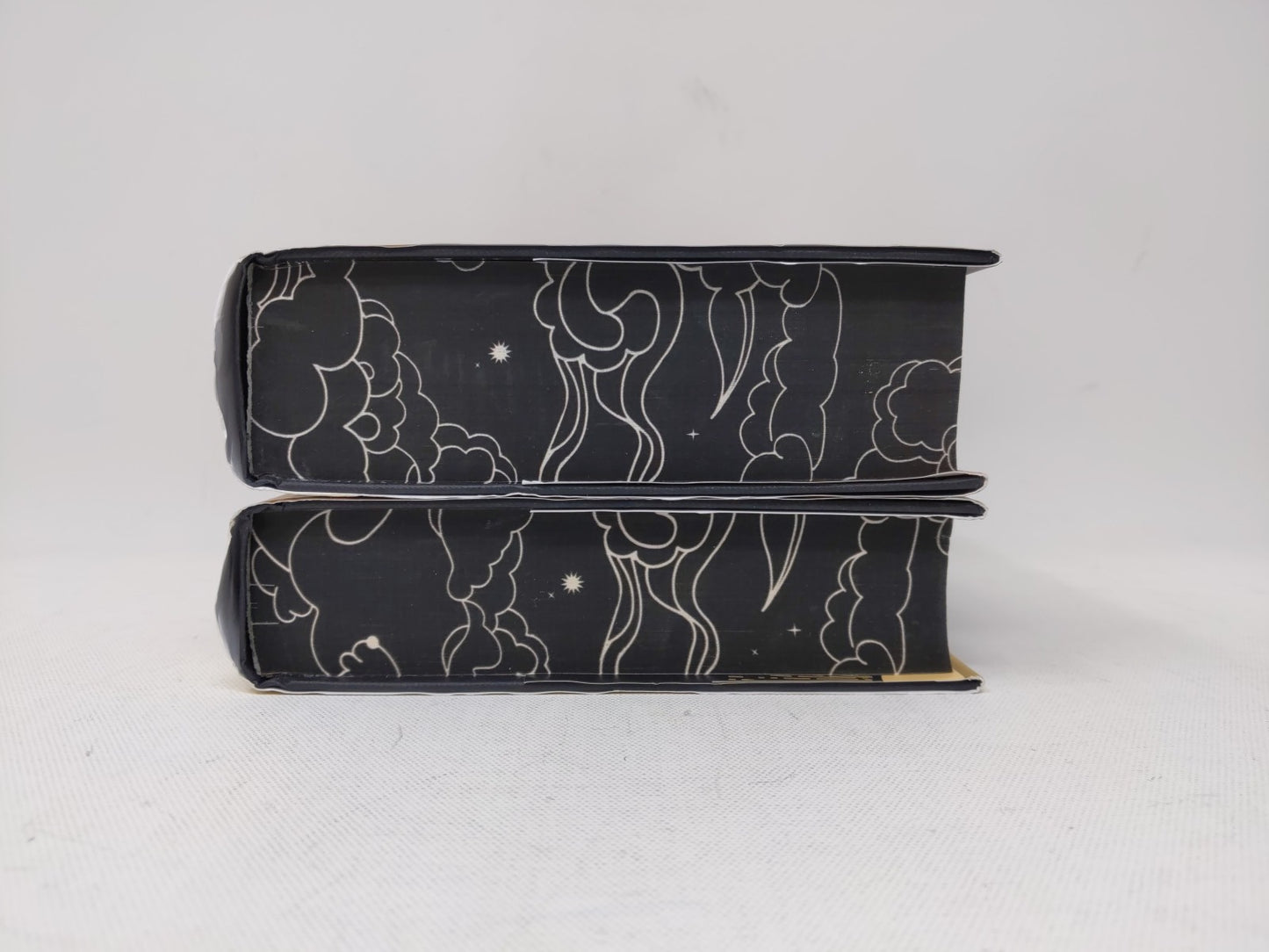 Fourth Wing & Iron Flame by Rebecca Yarros - Waterstones Exclusive 1st/1st