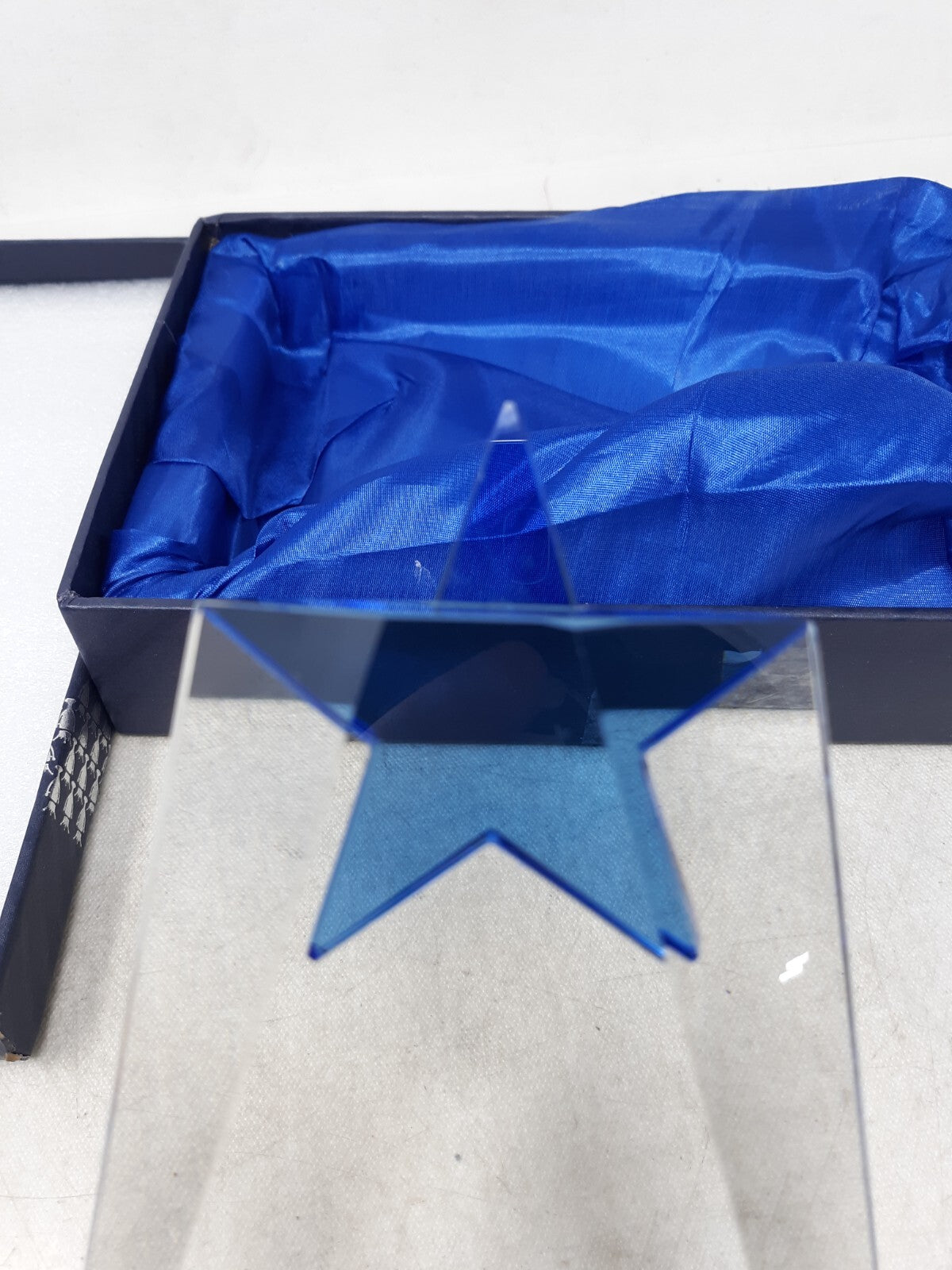 Crown Awards SAPPHIRE PARAMOUNT CRYSTAL Blank