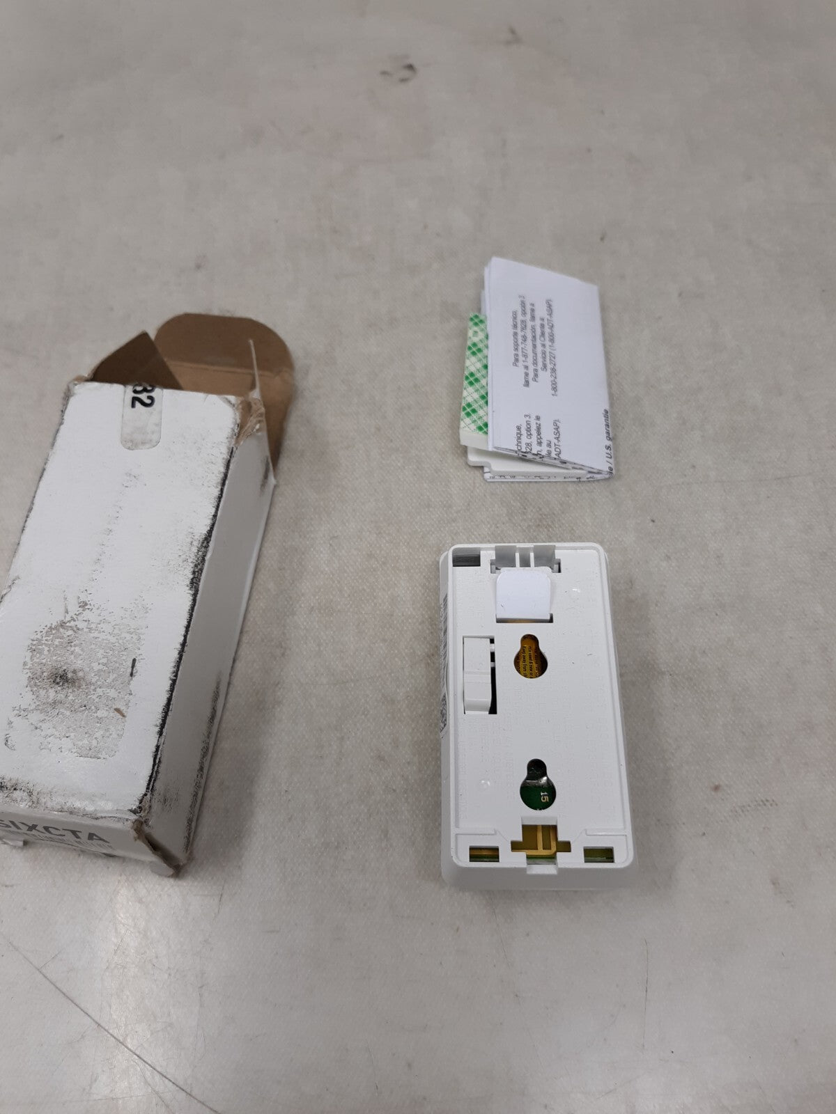 Honeywell SiXCT (Each) Two-Way Wireless Door / Window Sensor