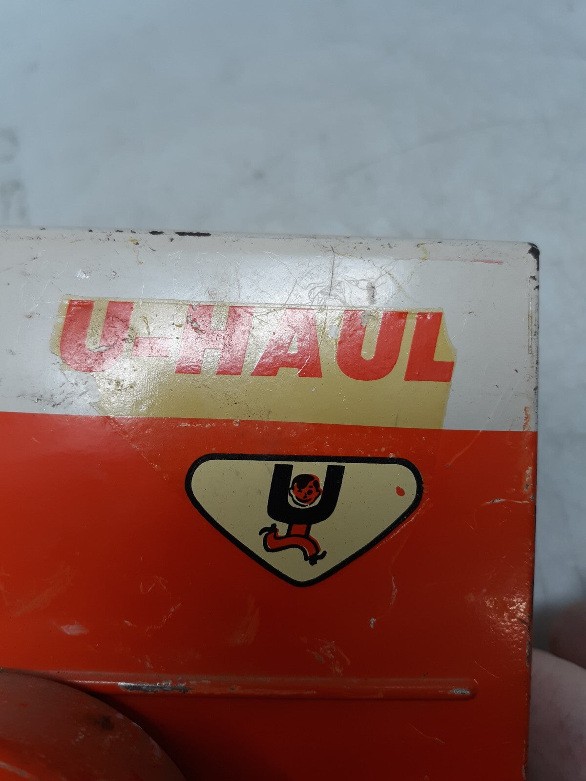 Vintage U-Haul Pressed Steel Toy Trailer with Opening Rear Door – Rare Collectib