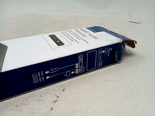 Insignia™ - HDMI Audio Extractor with 4K and HDR Support - Black, NS-HZ340