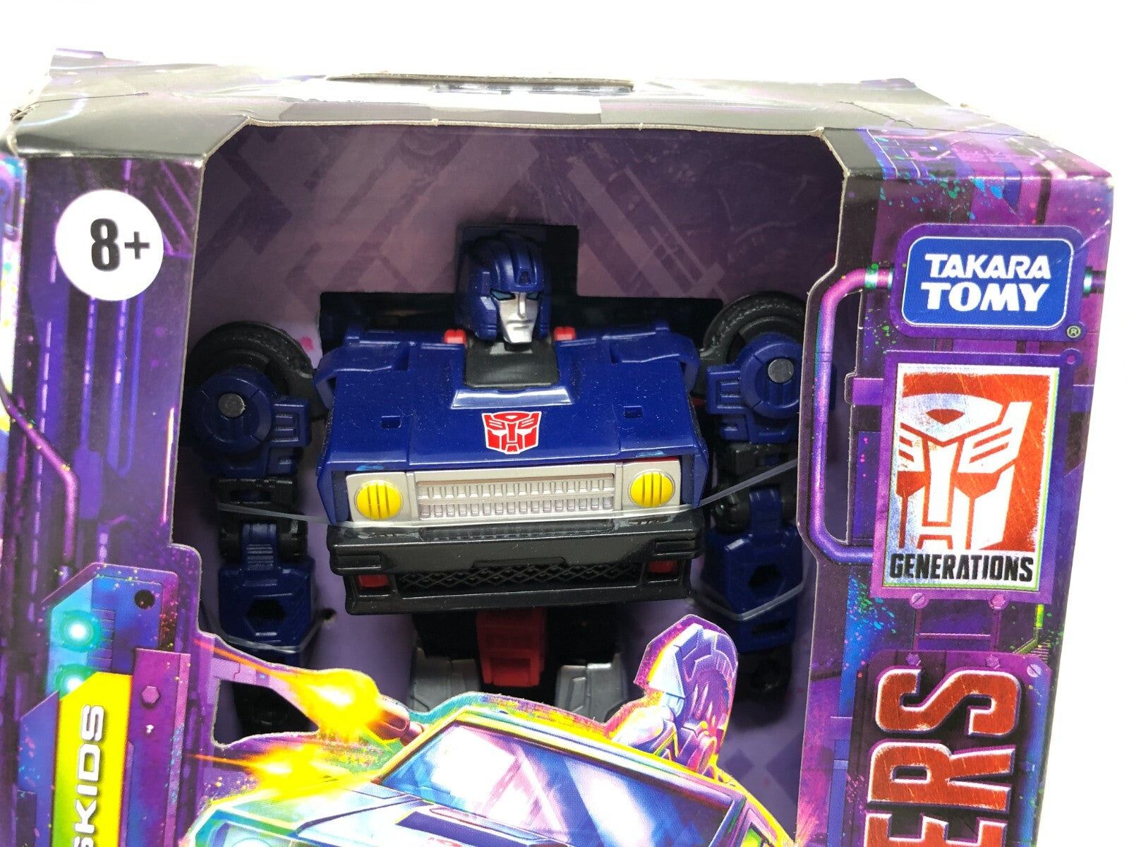 Transformers Generations Legacy Deluxe Autobot Skids Action Figure