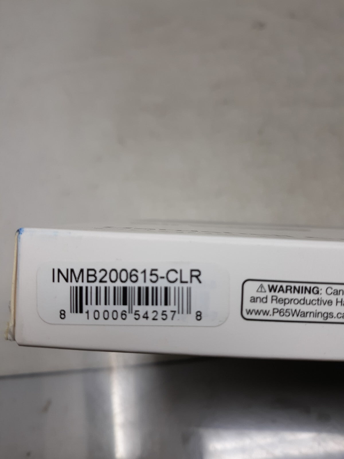 Incase INMB200615-CLR Hardshell Dot Case - Clear