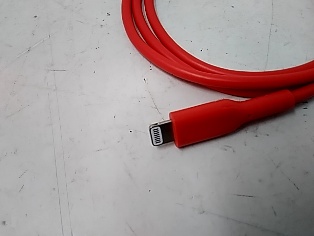 ATRIX -3FT Charge and Sync Cable GSCB8740 - Red