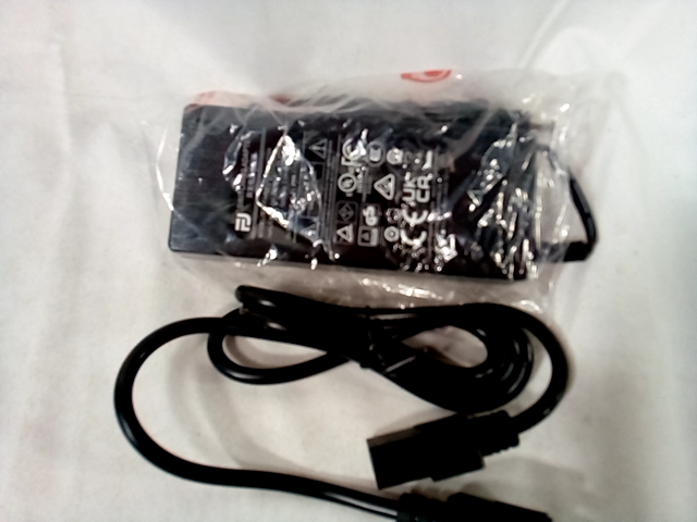 Switching Adapter Cord - Black