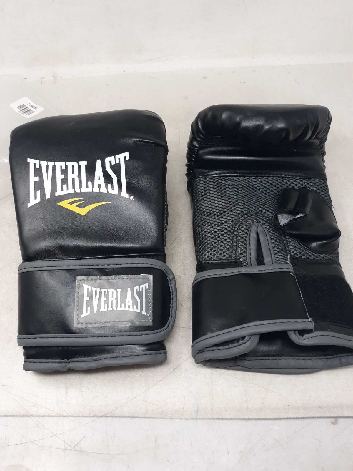 Everlast Powerlock  16oz sparring gloves